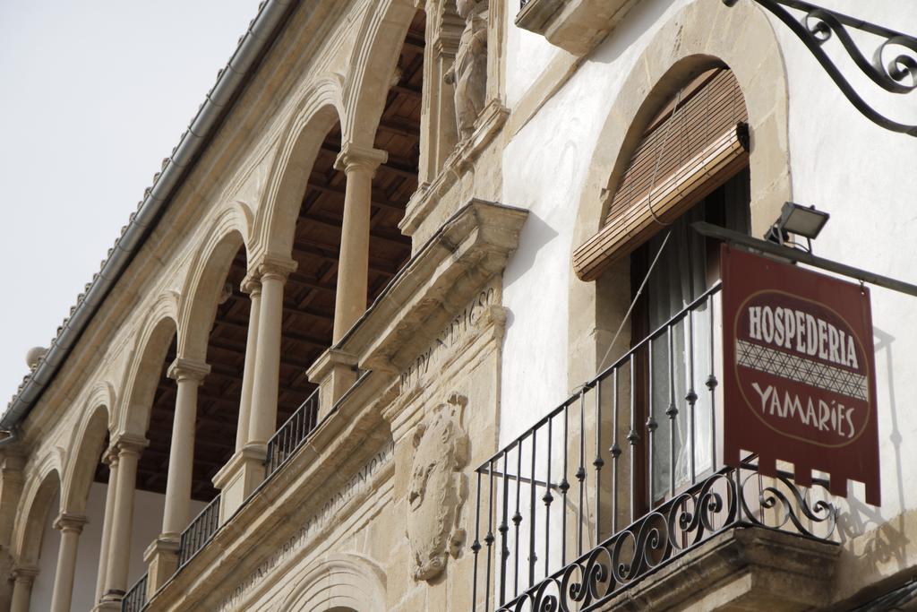 Vivienda Turistica Yamaries Hotel Ubeda  Bagian luar foto