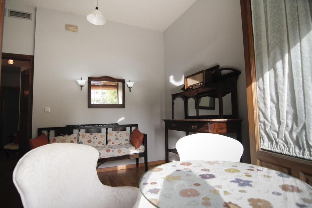 Vivienda Turistica Yamaries Hotel Ubeda  Bagian luar foto