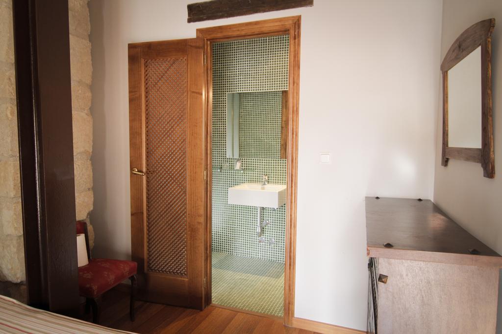 Vivienda Turistica Yamaries Hotel Ubeda  Bagian luar foto